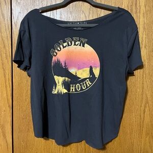 Fifth Sun Dark Grey and Gold Women's Tee